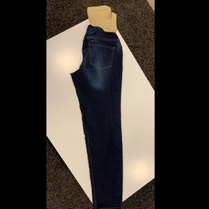 Maternity jeans